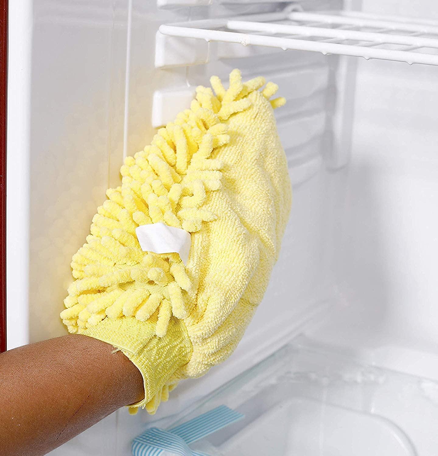 2-in-1 Press-Type Soap Dispenser with Cleaning Sponge